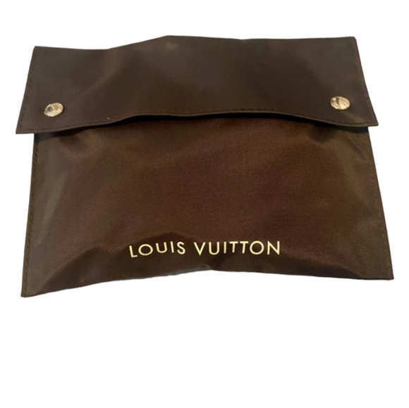 Louis Vuitton Two-piece swimsuit EUC Size 40 Cup B to C - Picture 3 of 9